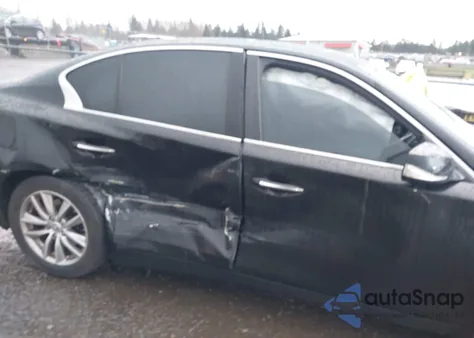 2014 Infiniti Q50 Hybrid Premium из США, поврежденный, VIN JN1AV7AR4EM700943